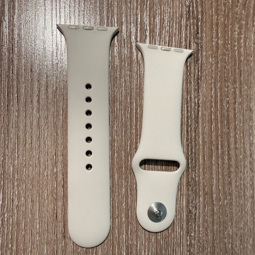 Apple Watch Silicone Band - Cream - 38/40